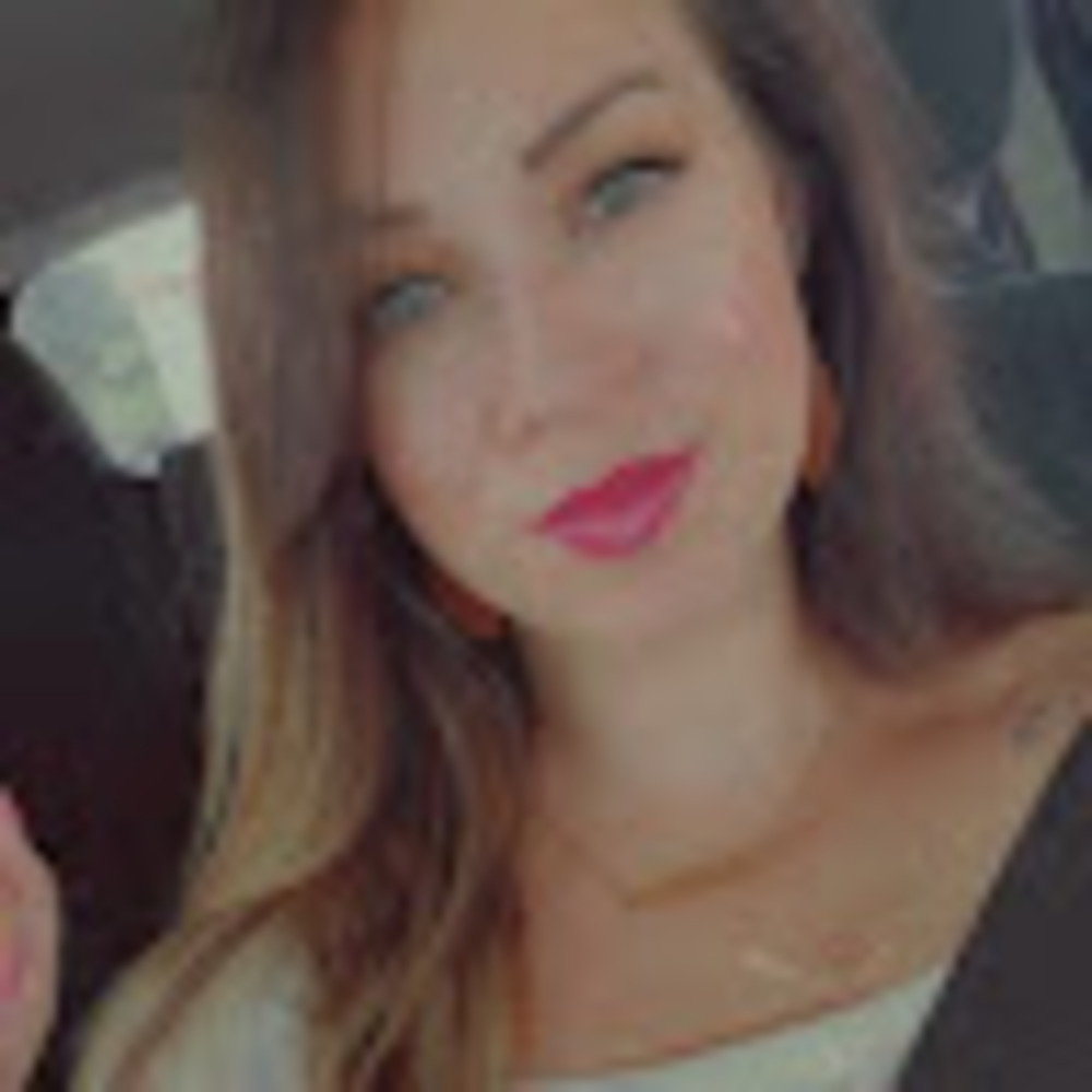 Meet your Posher, Madelyn